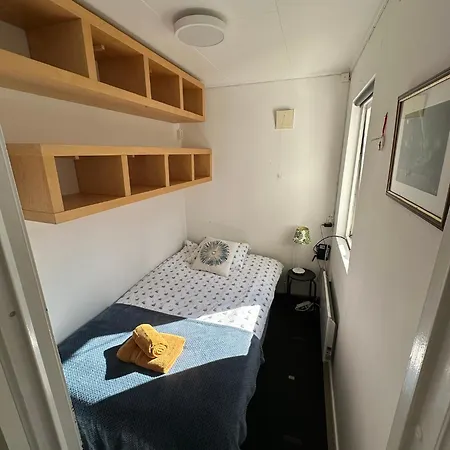 Just A Simple House 別荘 *