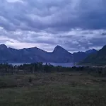 Just A Simple House * Senjahopen
