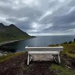 Just A Simple House * Senjahopen